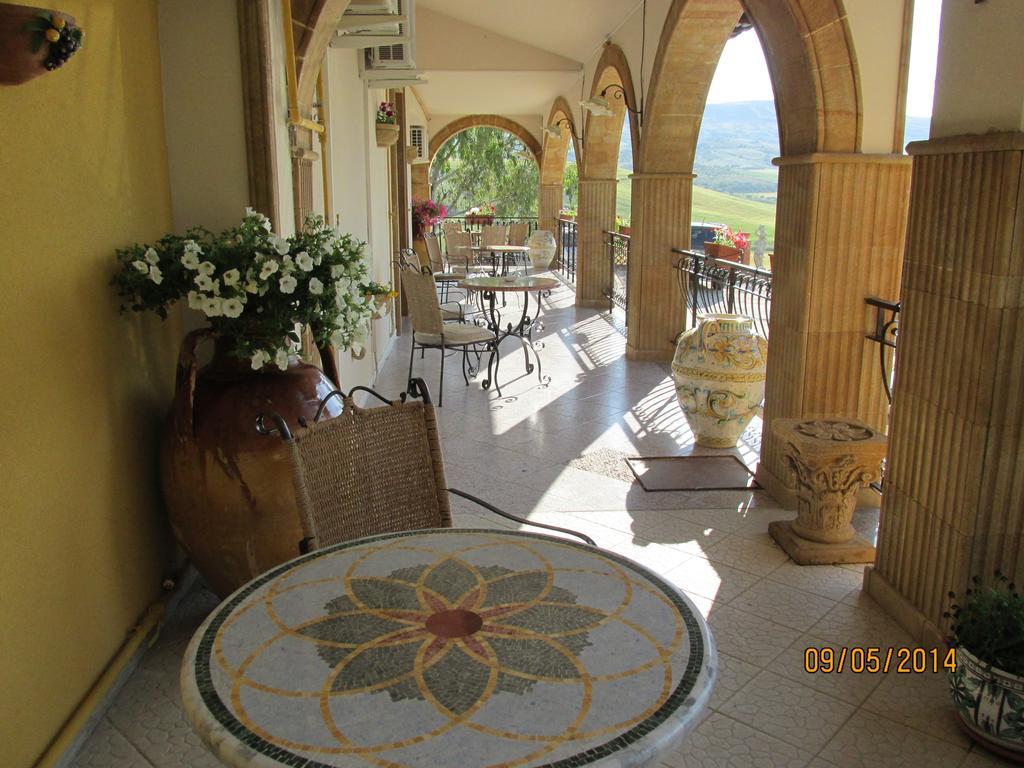 Agriturismo Reggia Saracena Агридженто Экстерьер фото