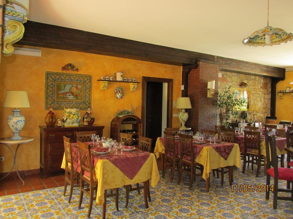 Agriturismo Reggia Saracena Агридженто Экстерьер фото