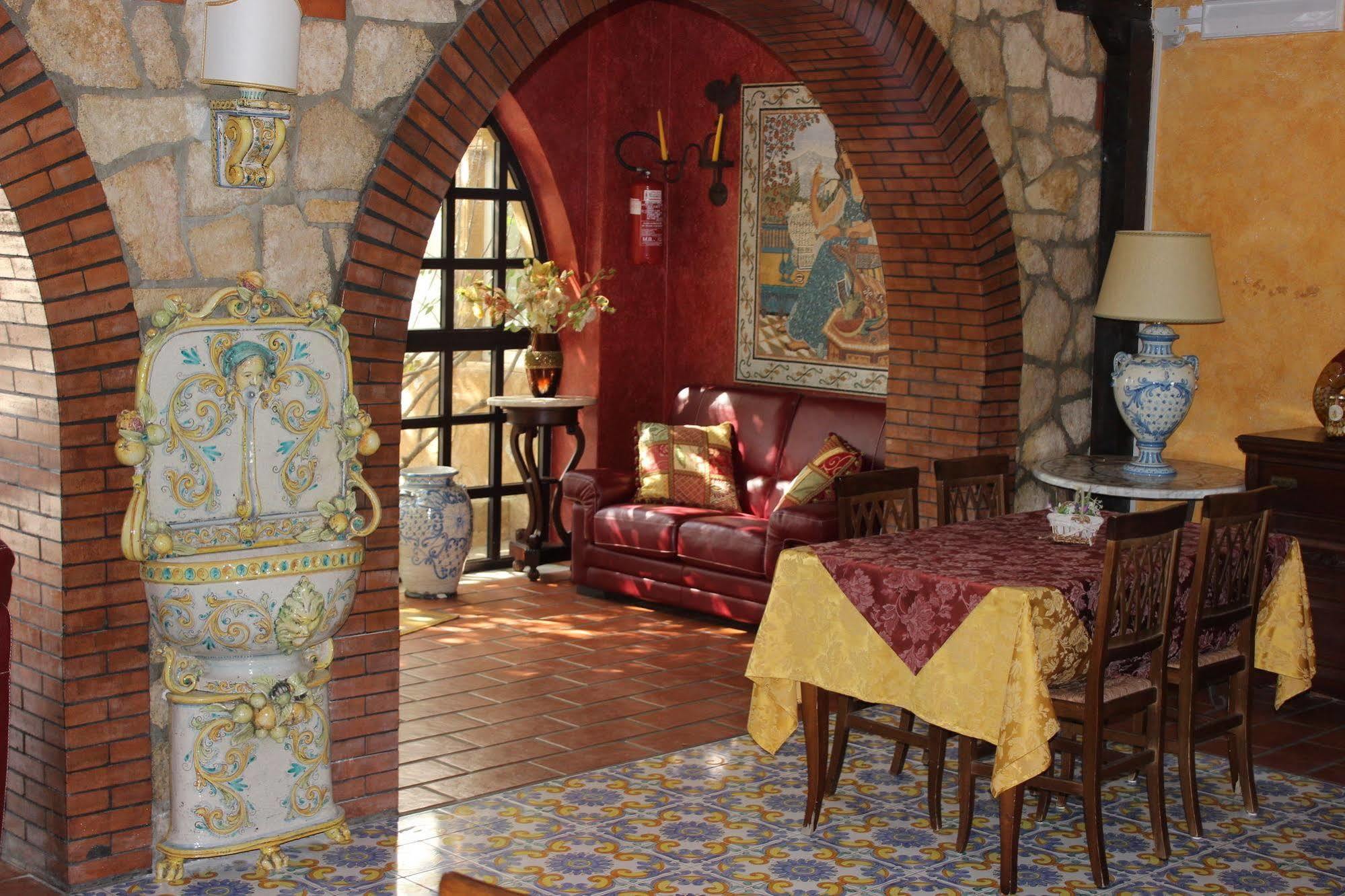 Agriturismo Reggia Saracena Агридженто Экстерьер фото